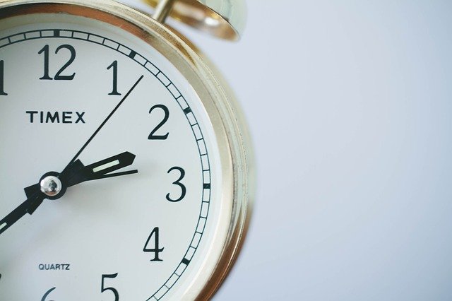 clock-wisdom-teeth-removal-houston