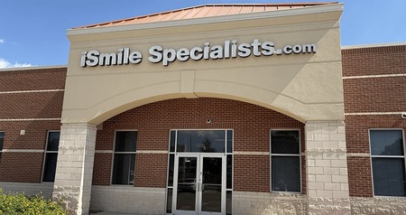 iSmile Specialists Building
