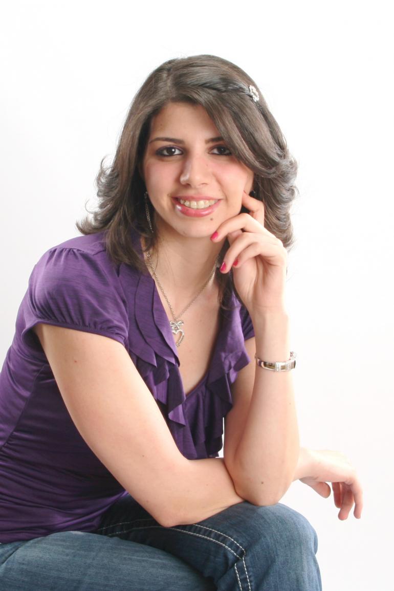 iSmile Specialists patient with clear braces